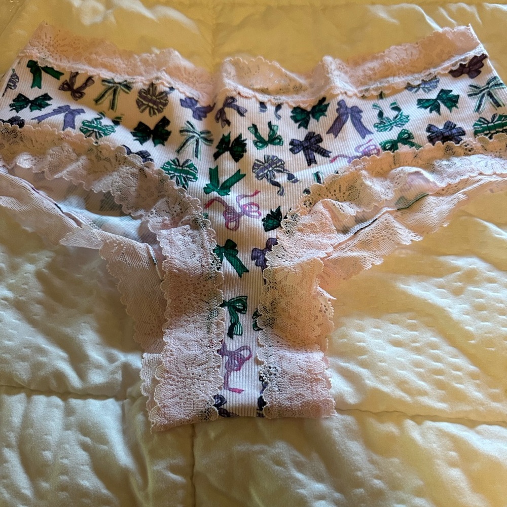 VICTORIA SECRET PANTY